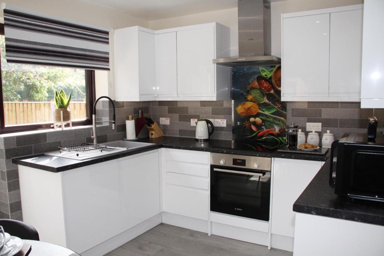 City Centre Town House With Riverside Views And Free Parking 1Bak York Esterno foto