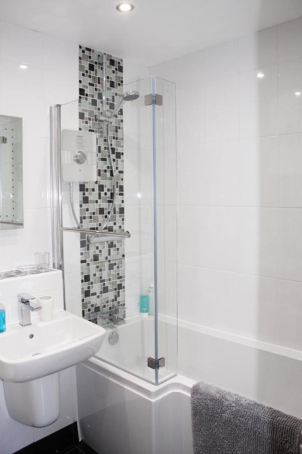 City Centre Town House With Riverside Views And Free Parking 1Bak York Esterno foto
