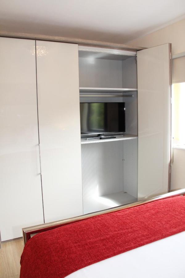 City Centre Town House With Riverside Views And Free Parking 1Bak York Esterno foto