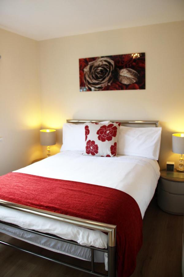 City Centre Town House With Riverside Views And Free Parking 1Bak York Esterno foto